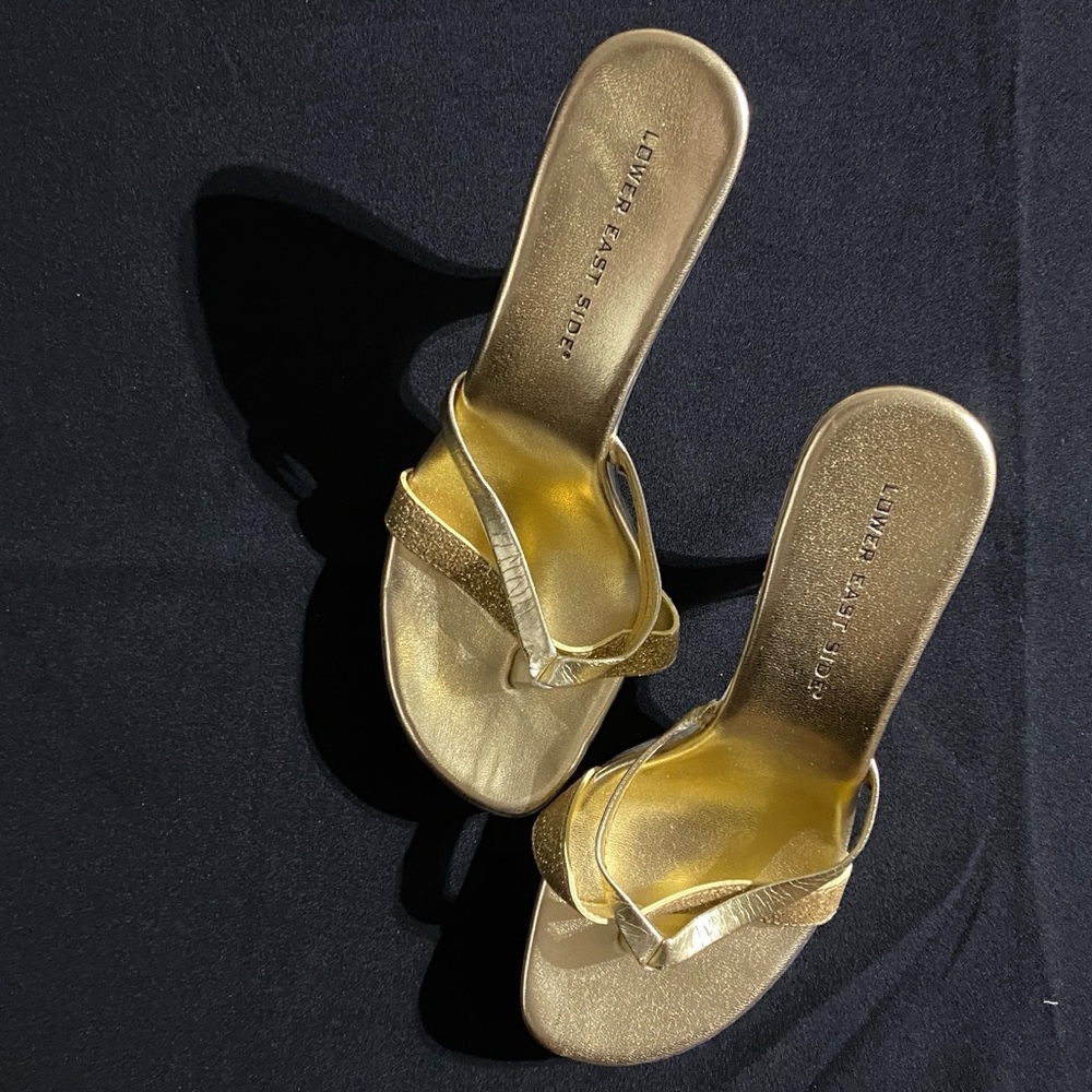 LOWER EAST SIDE Gold and Clear light up heels - Picture 6 of 6